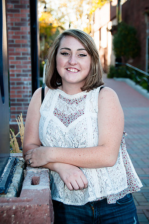 Morgan's Senior Portraits-7