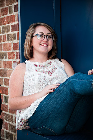 Morgan's Senior Portraits-49